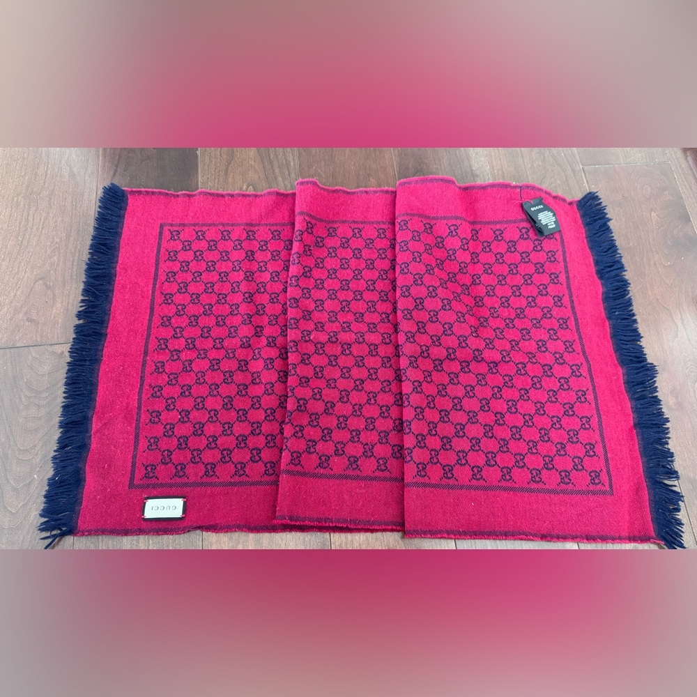 Authentic Gucci scarf